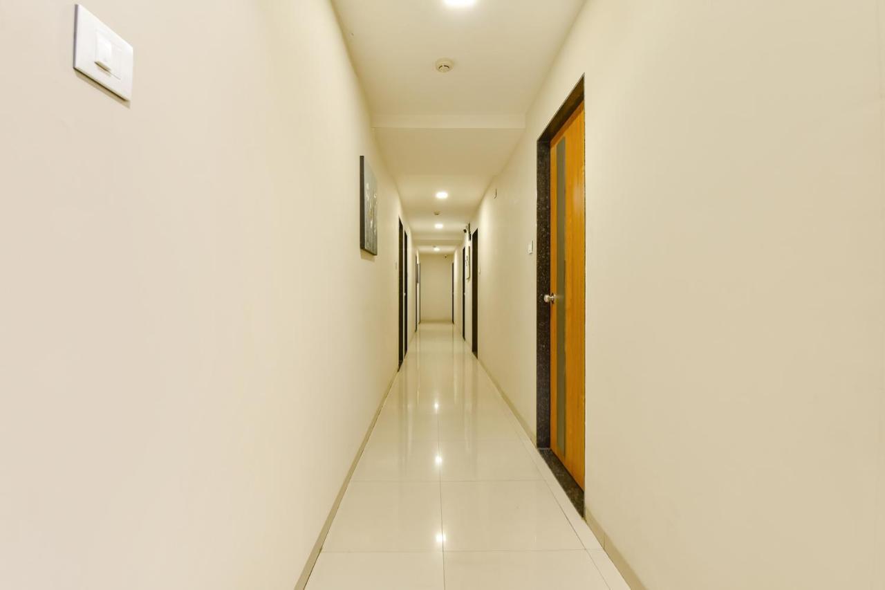 Fabhotel Happinex Surate Exterior foto